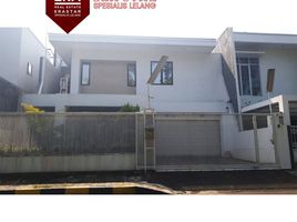  Rumah for sale in Jakarta Barat, Jakarta, Kembangan, Jakarta Barat