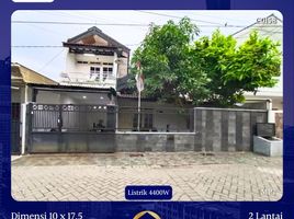 5 Kamar Rumah for sale in Lakarsantri, Surabaya, Lakarsantri