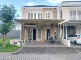 3 Bedroom House for sale in Wiyung, Surabaya, Wiyung