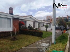 2 Bedroom Villa for sale in Bogota, Cundinamarca, Bogota