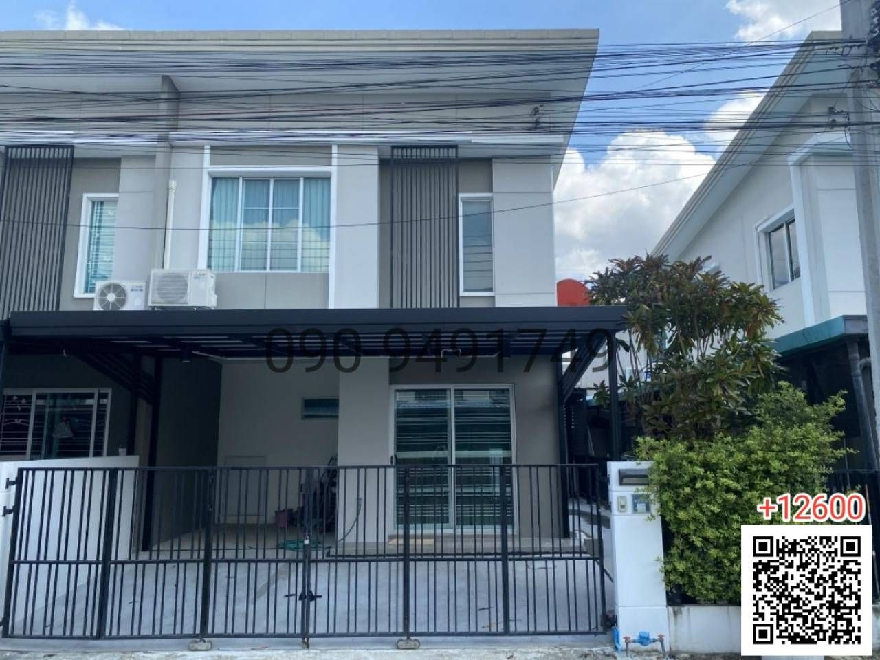 3 Bedroom Townhouse For Rent In Lat Krabang, Bangkok