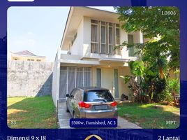 4 Kamar Vila for sale in Surabaya, East Jawa, Lakarsantri, Surabaya