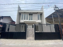 4 Habitación Casa en venta en Sukolilo, East Jawa, Sukolilo