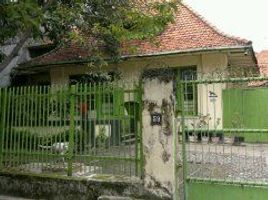 4 Bedroom House for sale in Genteng, Surabaya, Genteng