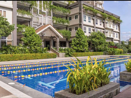 3 Bedroom Condo for sale at Zinnia Towers, Quezon City