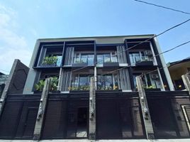 4 Bedroom House for sale in Holy Family School of Quezon City, Quezon City, Quezon City