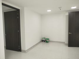 72 m² Office for rent in Parque de los Pies Descalzos, Medellín, Medellín