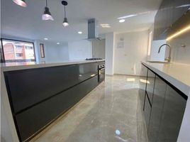 Condominium 4 chambre à vendre à Medellin, Antioquia, Medellin