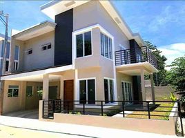 4 Bedroom House for sale in Hilton Port, Cebu, Lapu-Lapu City, Cebu