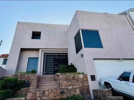 4 Bedroom House for sale in Chihuahua, Chihuahua, Chihuahua, Chihuahua