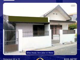 14 Bedroom House for sale in East Jawa, Sukomanunggal, Surabaya, East Jawa