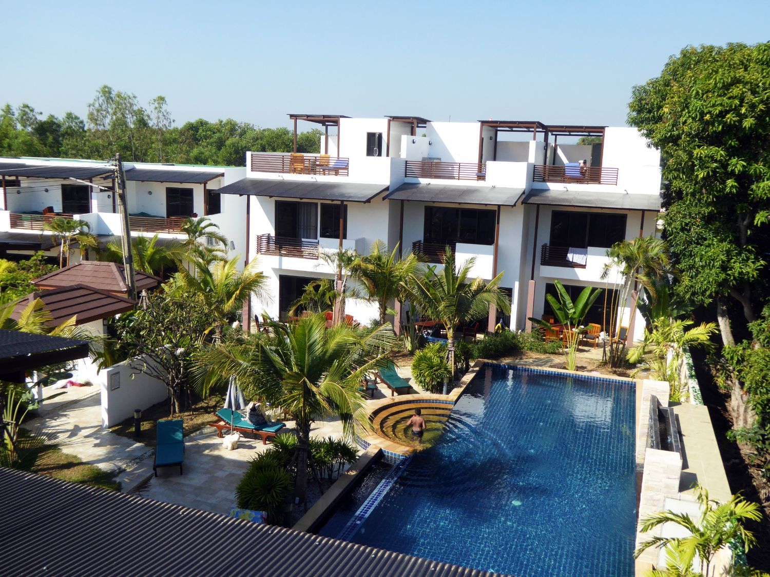 3 Bedroom Townhouse For Rent In Phe, Rayong