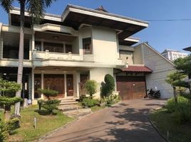 9 Kamar Rumah for sale in Tegal Sari, Surabaya, Tegal Sari