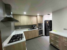 Villa 4 chambre à vendre à Envigado, Antioquia, Envigado