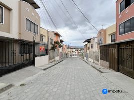 4 Habitación Casa en venta en Loja, Loja, Loja, Loja