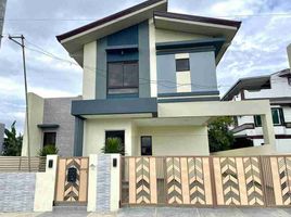 4 Bedroom Villa for sale in Imus City, Calabarzon, Imus City