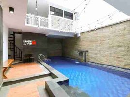 5 Kamar Vila for sale in 23 Paskal Shopping Center, Andir, Coblong