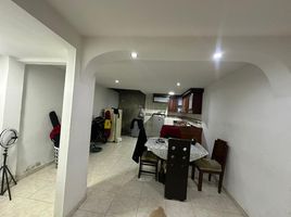 3 Bedroom House for sale in Cali, Valle Del Cauca, Cali