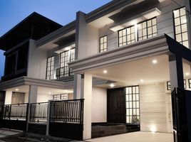 4 Bedroom House for sale in East Jawa, Sukolilo, Surabaya, East Jawa