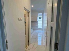 10 Kamar Apartemen for sale in West Jawa, Beji, Bogor, West Jawa