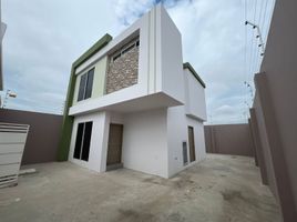 3 Bedroom House for sale in Manta, Manabi, Manta, Manta