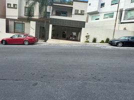 4 Habitación Villa en venta en Monterrey, Nuevo León, Monterrey