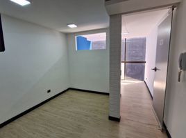 18 m² Office for sale in Salto Del Tequendama, Bogotá, Bogotá