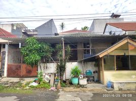 3 Bedroom House for sale in Dukuhpakis, Surabaya, Dukuhpakis