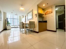 1 Bedroom Condo for sale at One Central Makati, Makati City