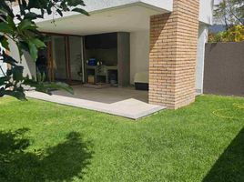  Villa for sale in Tumbaco, Pichincha, Tumbaco
