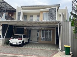 6 Bedroom House for sale in Cileungsi, Bogor, Cileungsi