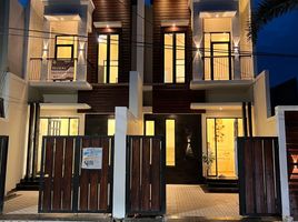  House for sale in Gayungan, Surabaya, Gayungan