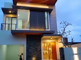 4 Bedroom Villa for sale in Ngaglik, Sleman, Ngaglik