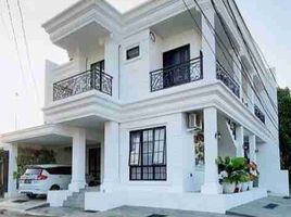 8 Bedroom House for sale in Karawang, West Jawa, Telukjambe, Karawang