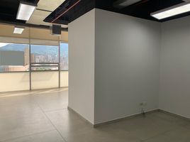 30 m² Office for rent in Colombia, Envigado, Antioquia, Colombia