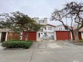 Maison 5 chambre à vendre à Santiago De Surco, Lima, Santiago De Surco, Lima, Lima, Pérou