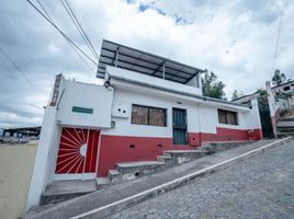 4 Bedroom House for sale in Basilica of the National Vow, Quito, Quito, Quito