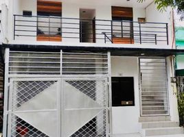 4 Bedroom House for sale in Manila International Airport LRT-1, Pasay City, Taguig City