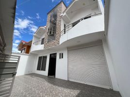 4 Bedroom House for sale in Abdon Calderon La Union, Santa Isabel, Abdon Calderon La Union