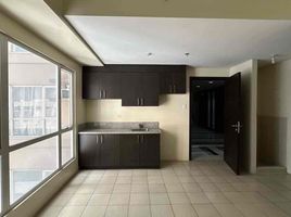 2 Bedroom Apartment for sale in Manila International Airport LRT-1, Pasay City, Makati City