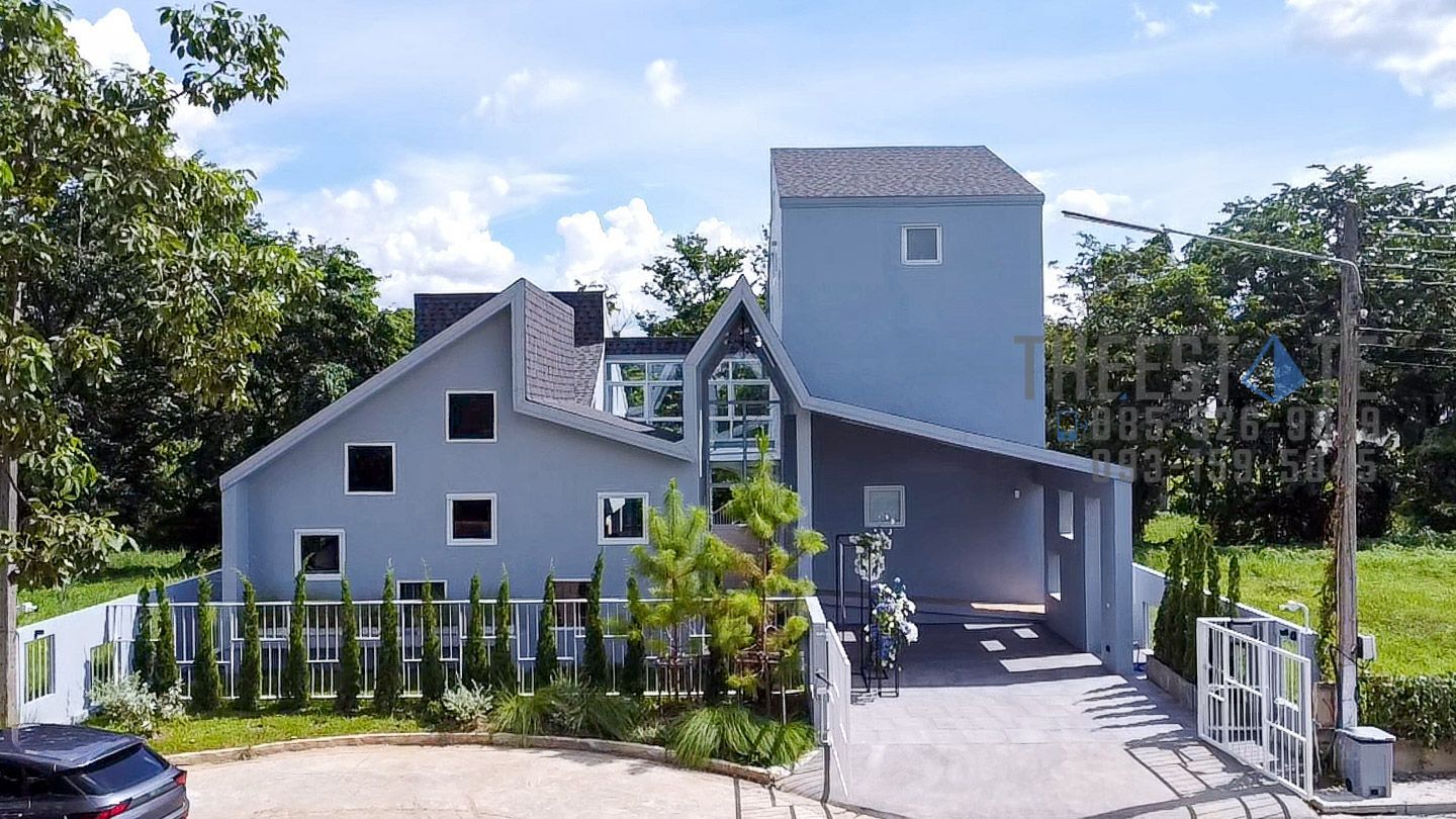 5 Bedroom Villa For Rent In Nong Chom, Chiang Mai