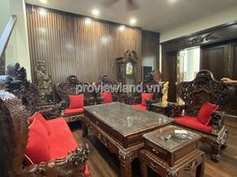 6 Phòng ngủ Nhà mặt tiền for sale in Phường 7, Quận 3, Phường 7