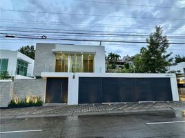 Maison 5 chambre à vendre à Zapopan, Jalisco, Zapopan