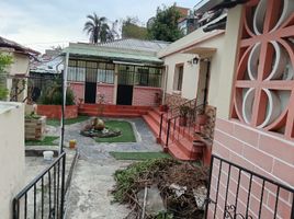 9 Habitación Villa en venta en Basilica of the National Vow, Quito, Quito, Quito