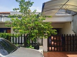 5 Kamar Vila for sale in Gunung Anyar, East Jawa, Gunung Anyar
