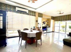 4 Bedroom House for sale in Laguna, Calabarzon, Calamba City, Laguna