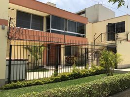 4 Habitación Casa en venta en University of Piura (Lima campus), Miraflores, San Isidro