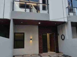 5 Kamar Townhouse for sale in Matraman, Jakarta Timur, Matraman