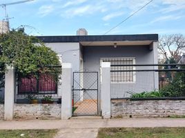 2 Bedroom House for sale in General Sarmiento, Buenos Aires, General Sarmiento