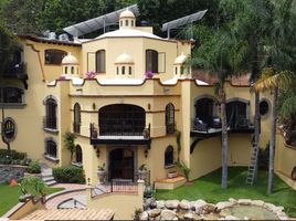 5 침실 주택을(를) Cuernavaca, 모렐 로스에서 판매합니다., Cuernavaca